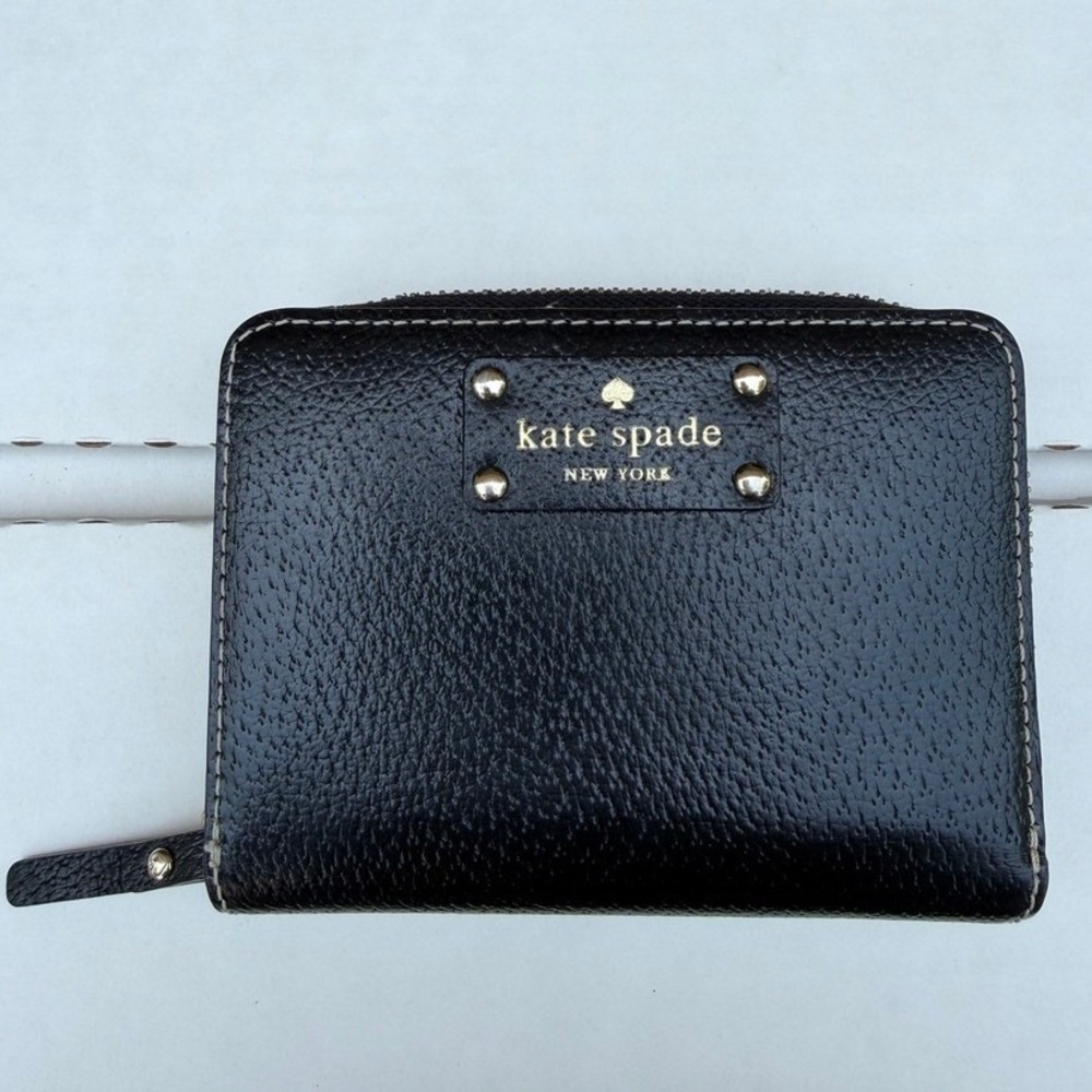 Kate Spade New York Wellesley Cara Bifold Black Leather Wallet